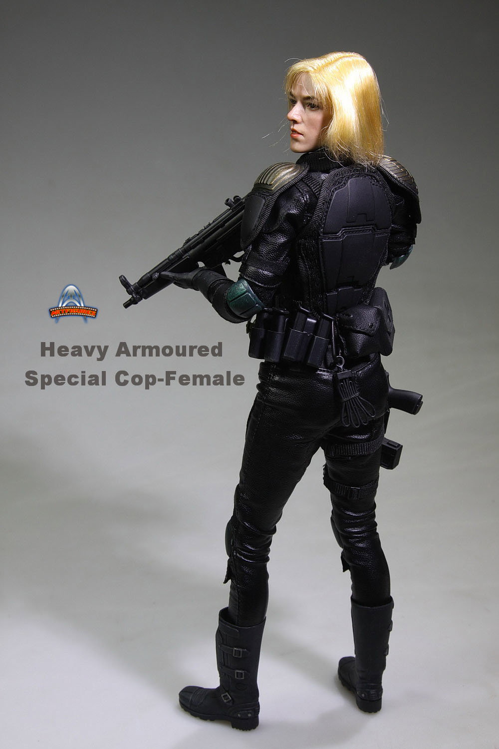 Heavy Armoured Special Cop Female image 7