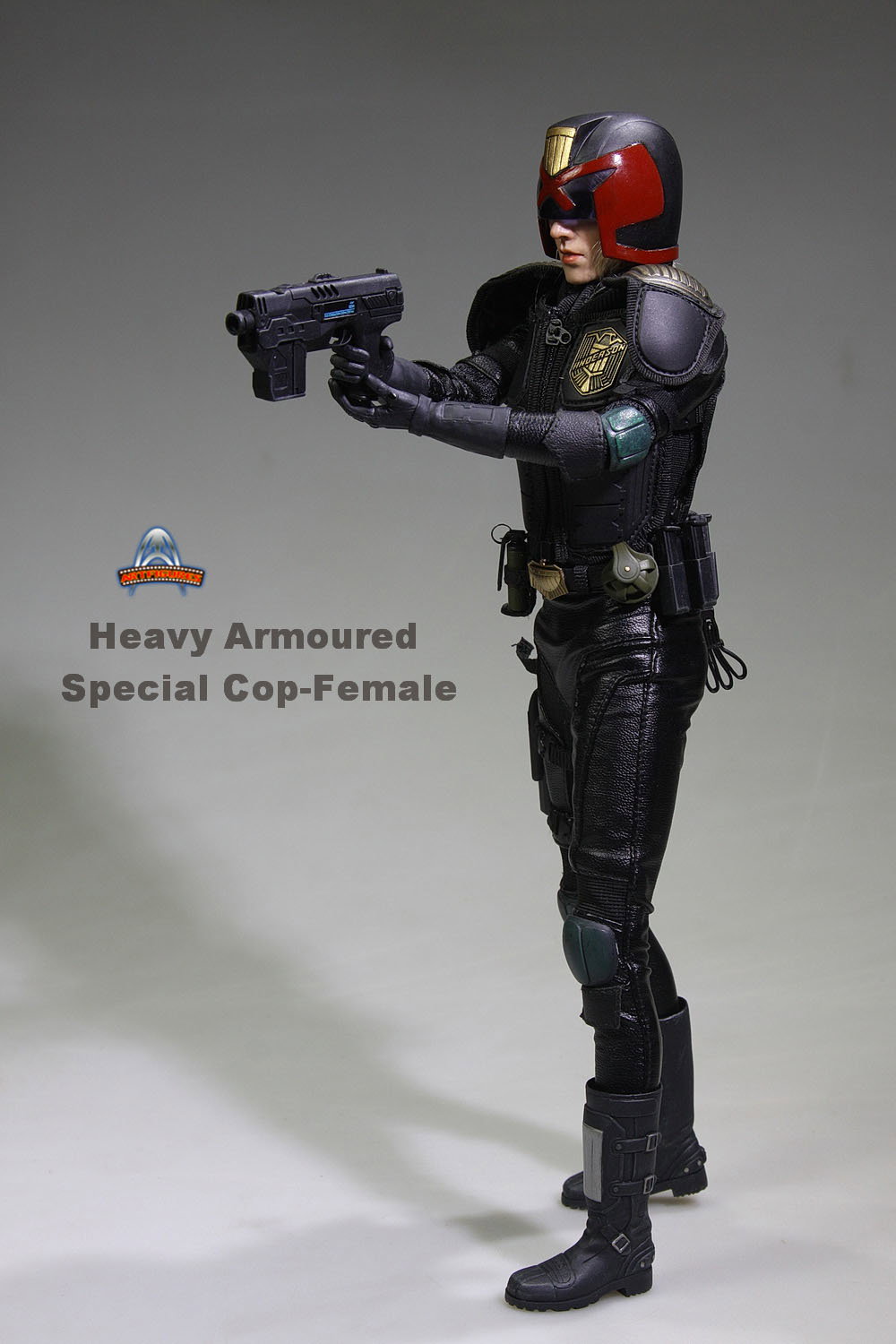 Heavy Armoured Special Cop Female image 9