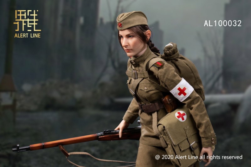 WWII Female Medical Soldier image 10