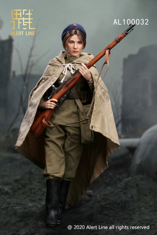 WWII Female Medical Soldier image 4