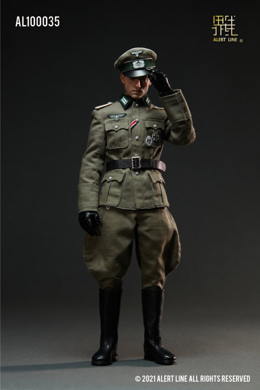 WWII German Army Officer image 4