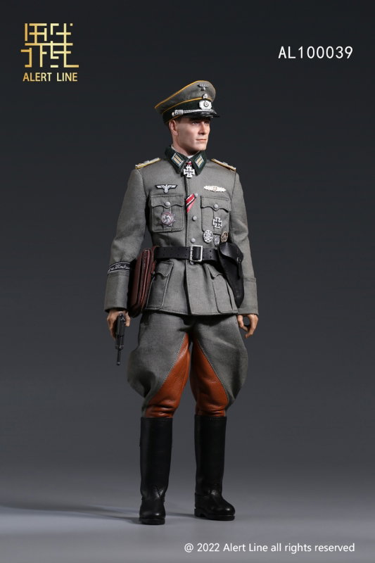 WWII German Cavalry Officer image 2