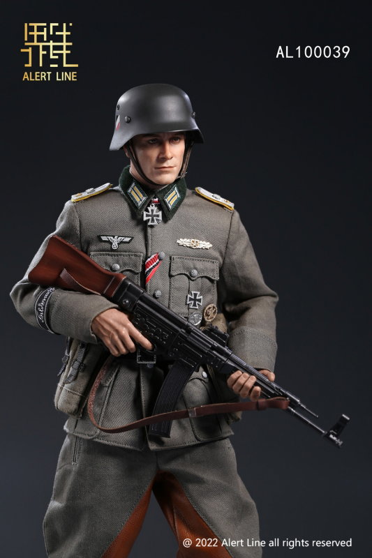 WWII German Cavalry Officer image 8