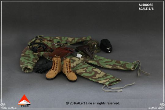 WWII Italian Camouflage SS Tank crew overalls set image 3