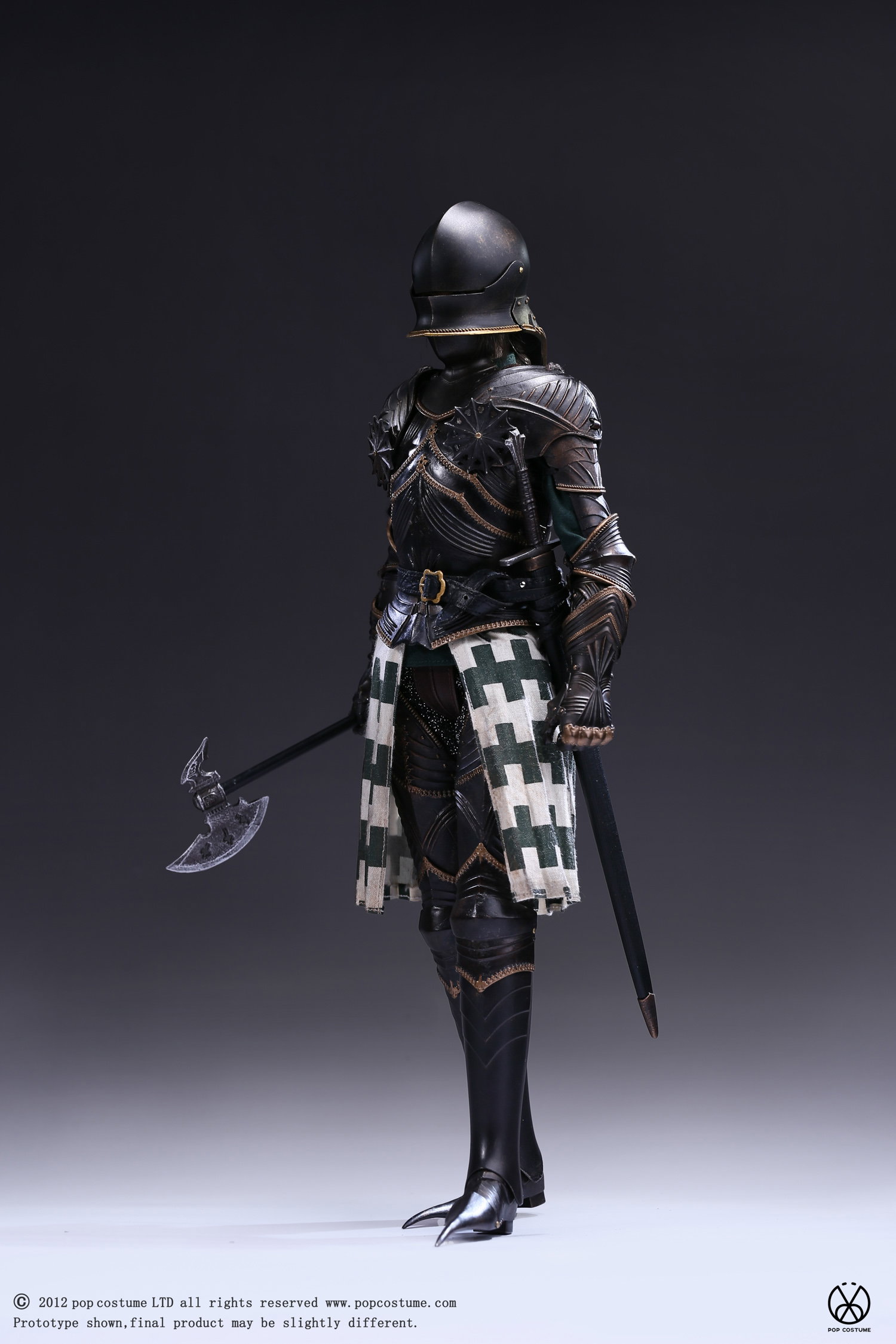 Gothic Knight Black Armor Version image 4