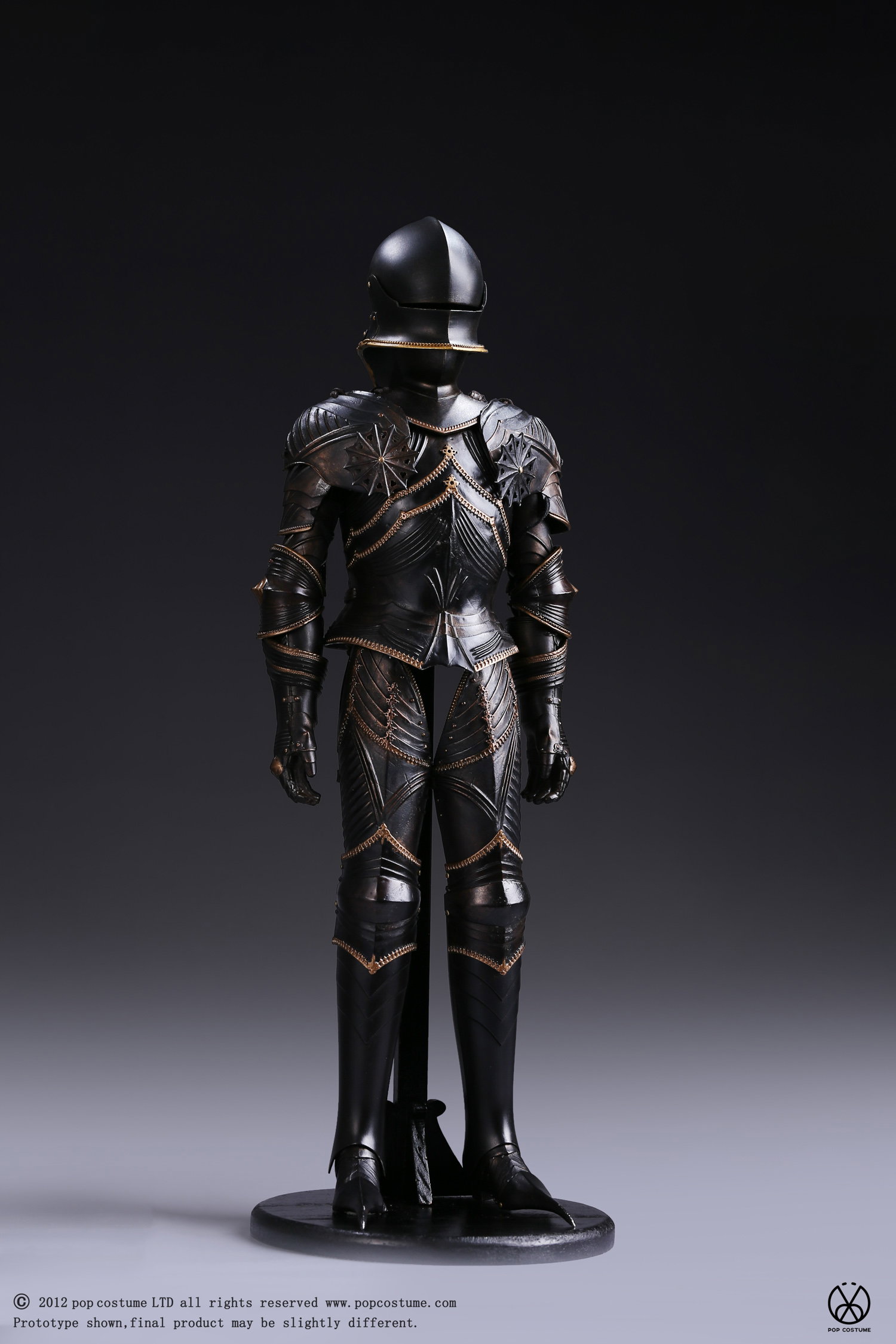 Gothic Knight Black Armor Version image 9