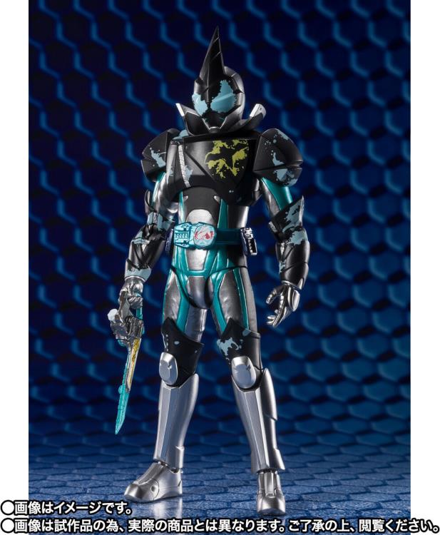 Kamen Rider Revice S.H.Figuarts Kamen Rider Evil (Bat Genome & Jackal Genome) Exclusive image 3