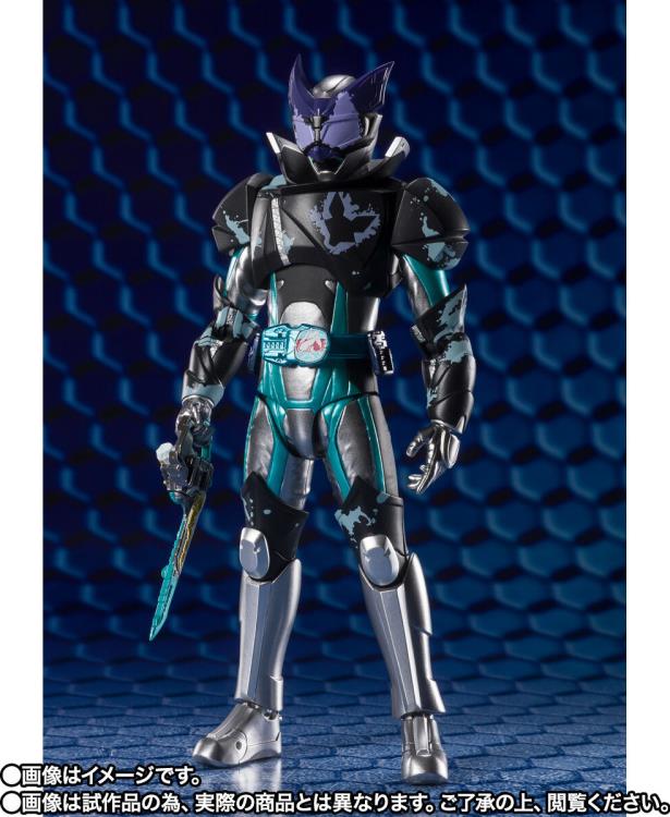 Kamen Rider Revice S.H.Figuarts Kamen Rider Evil (Bat Genome & Jackal Genome) Exclusive image 6