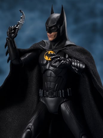 The Flash (2023) S.H.Figuarts Batman image 2