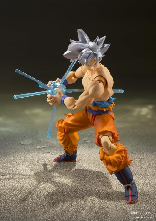 Dragon Ball Super S.H.Figuarts Goku (Ultra Instinct) (Reissue) image 4