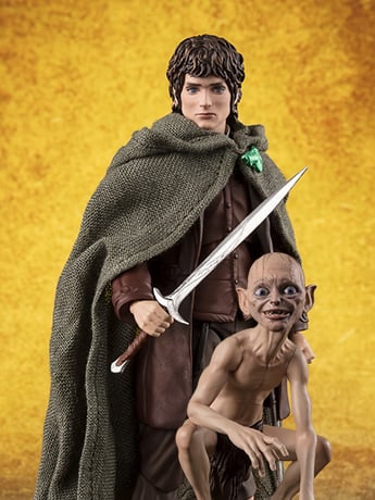 The Lord of the Rings: The Fellowship of the Ring S.H.Figuarts Frodo Baggins & Gollum Set image 2
