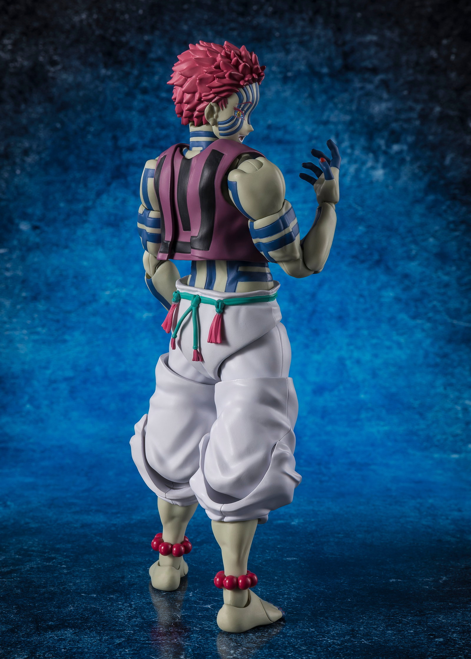 Demon Slayer: Kimetsu no Yaiba S.H.Figuarts Akaza image 7