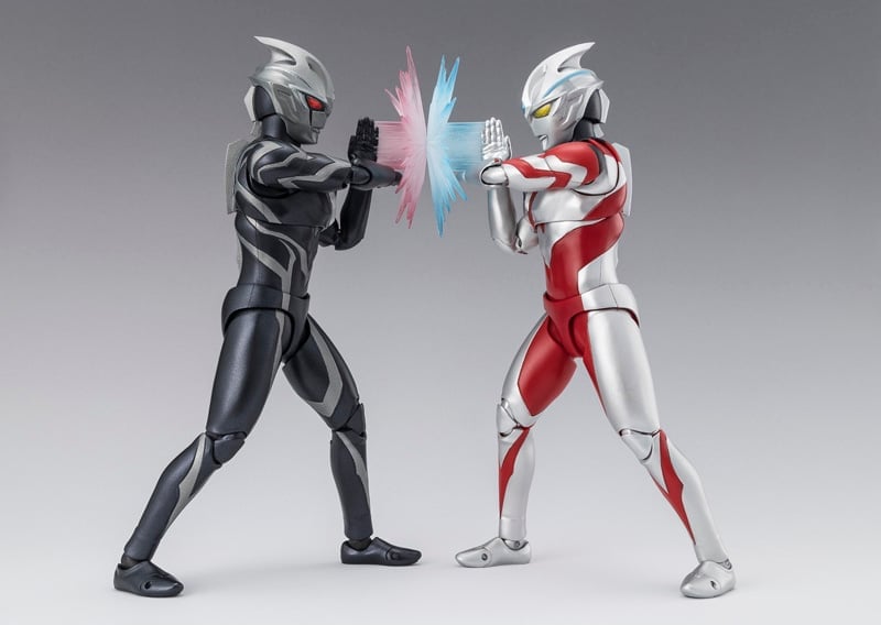 Ultraman Arc THE MOVIE: Hyperdimensional Battle! Arc of Light and Darkness S.H.Figuarts Dark Warrior Guil Arc Exclusive image 10