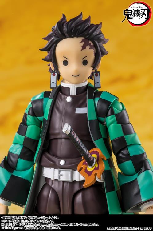 Demon Slayer: Kimetsu no Yaiba S.H.Figuarts Zenitsu Agatsuma image 7