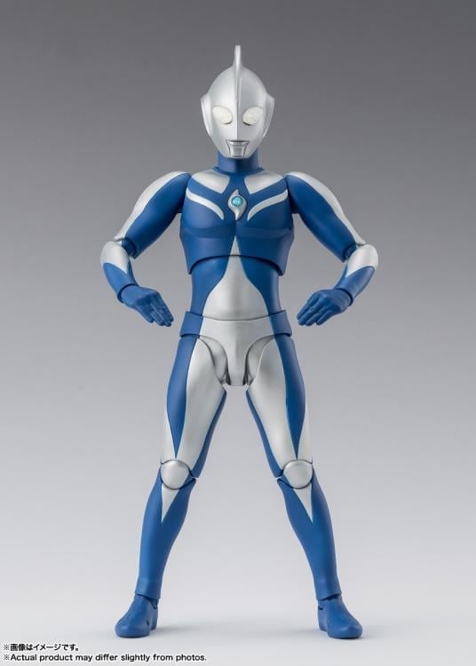 Ultraman Cosmos S.H.Figuarts Ultraman Cosmos Luna Mode image 4