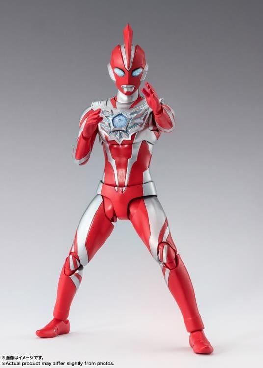 Ultraman Omega S.H.Figuarts Ultraman Omega image 4
