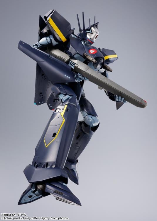Macross 7 DX Chogokin VF-17S Nightmare Stealth Valkyrie (Gamlin Kizaki) image 7