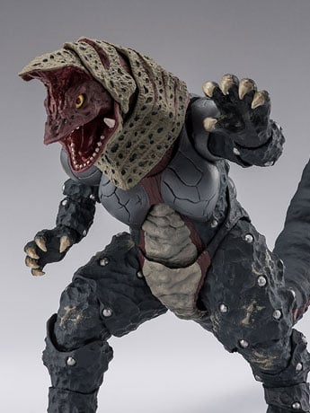 Ultraman Tiga S.H.Figuarts Golza (30th Anniversary Edition) image 2