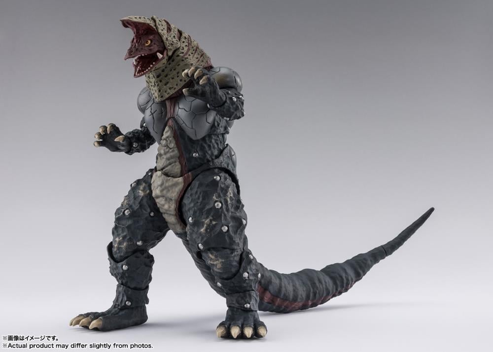 Ultraman Tiga S.H.Figuarts Golza (30th Anniversary Edition) image 3
