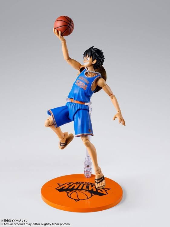 One Piece x NBA S.H.Figuarts Monkey D. Luffy (New York Knicks) Exclusive image 7