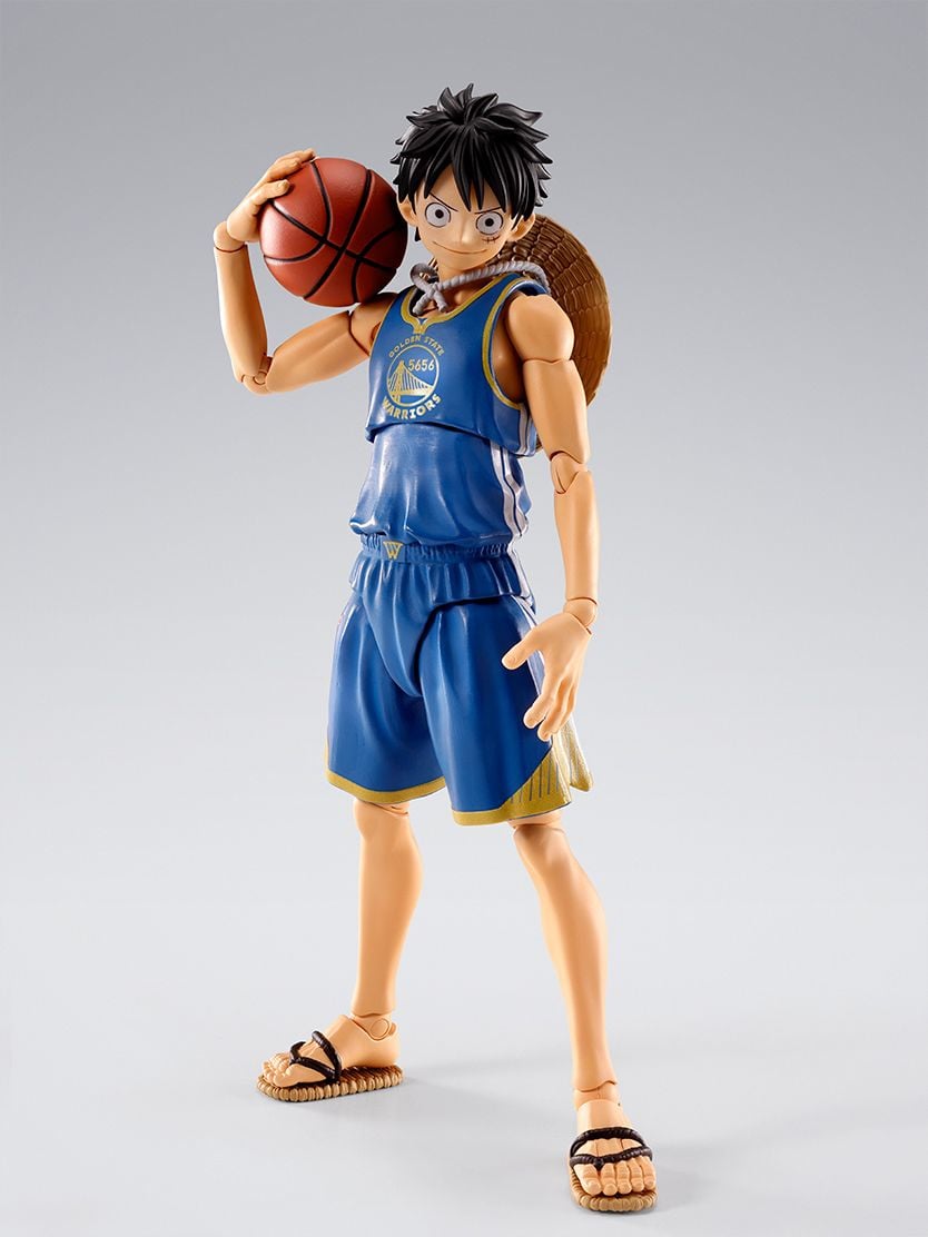 One Piece x NBA S.H.Figuarts Monkey D. Luffy (Golden State Warriors) Exclusive image 3