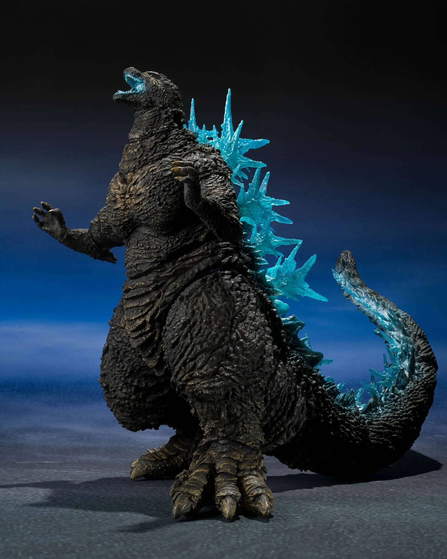 Godzilla Minus One S.H.MonsterArts Godzilla (Exclusive Edition) image 4
