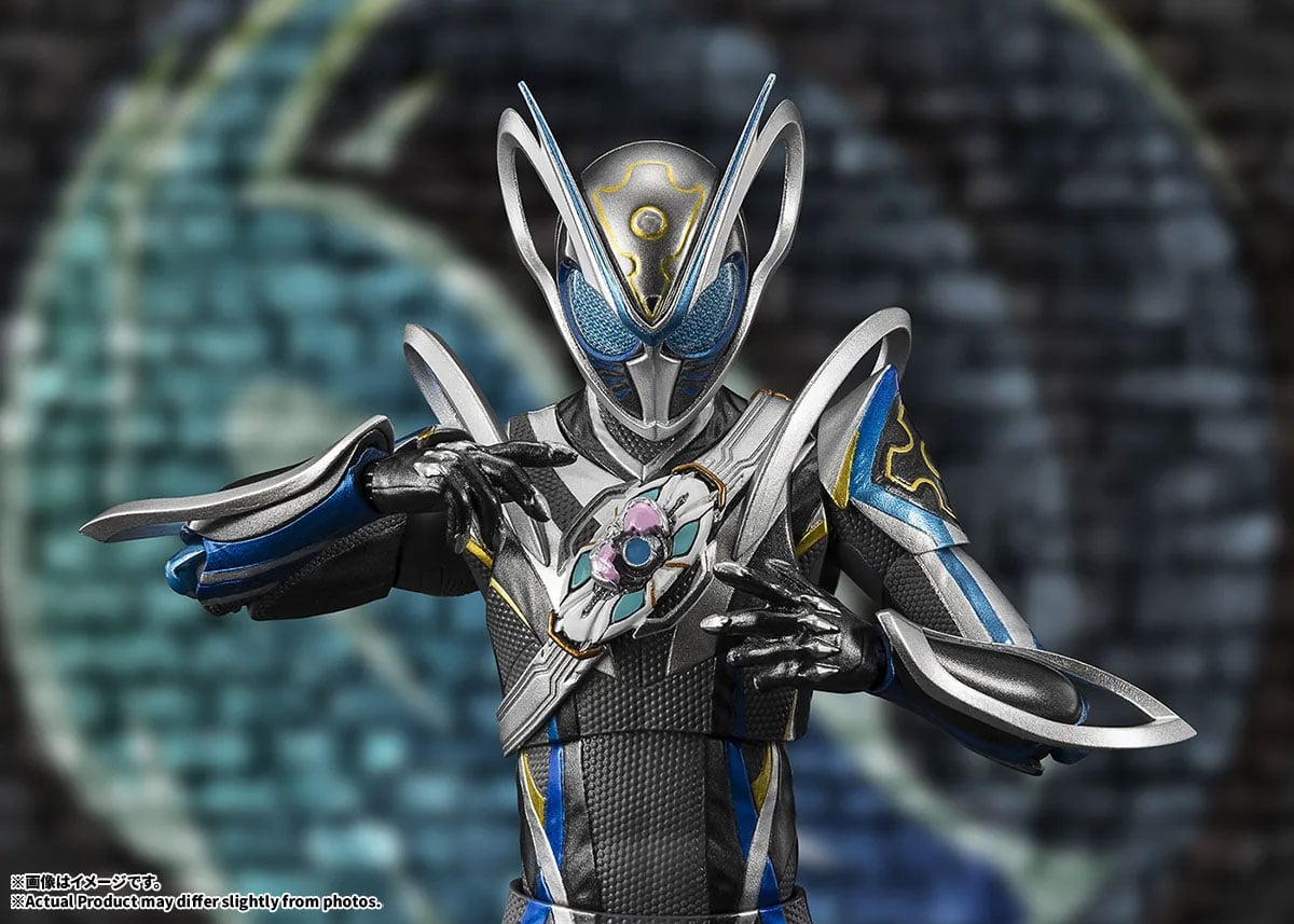 Kamen Rider MY-TH S.H.Figuarts Kamen Rider MY-TH image 10