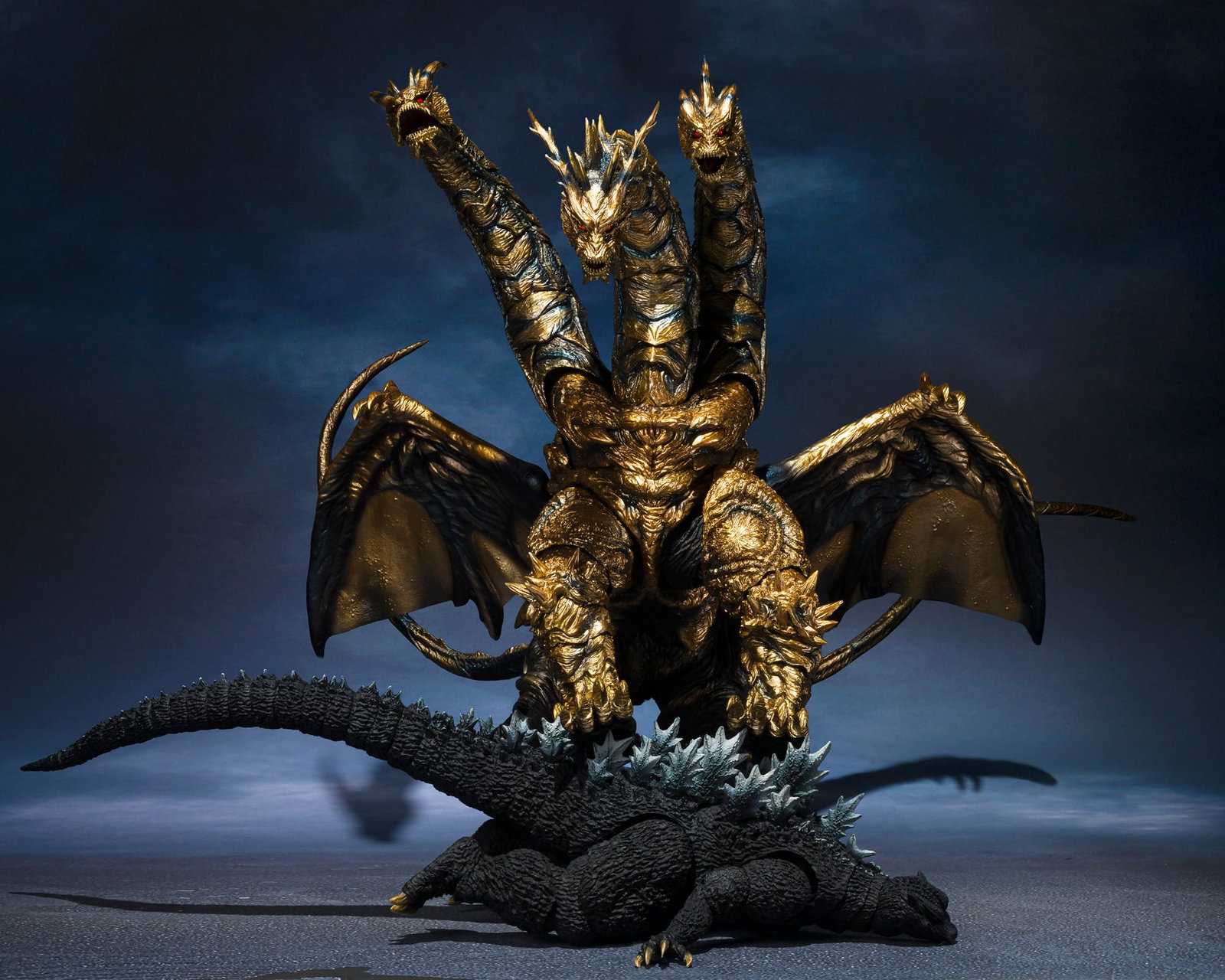Godzilla: Final Wars (2004) S.H.MonsterArts Keizer Ghidorah image 8