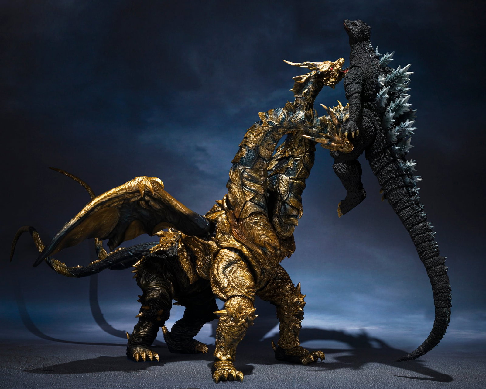 Godzilla: Final Wars (2004) S.H.MonsterArts Keizer Ghidorah image 9
