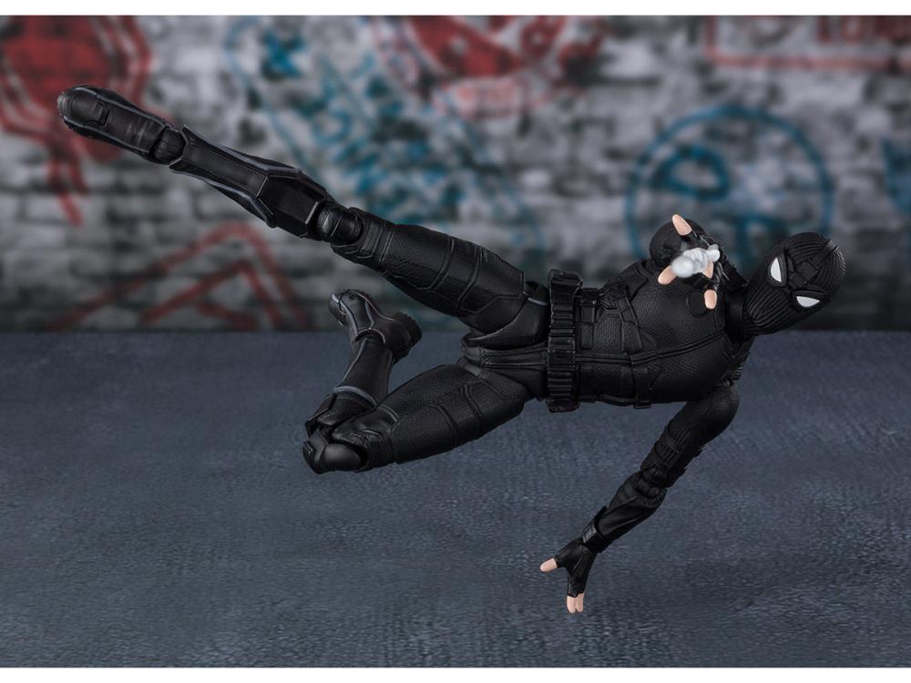 Spider-Man: Far From Home S.H.Figuarts Spider-Man (Stealth Suit) Exclusive image 8