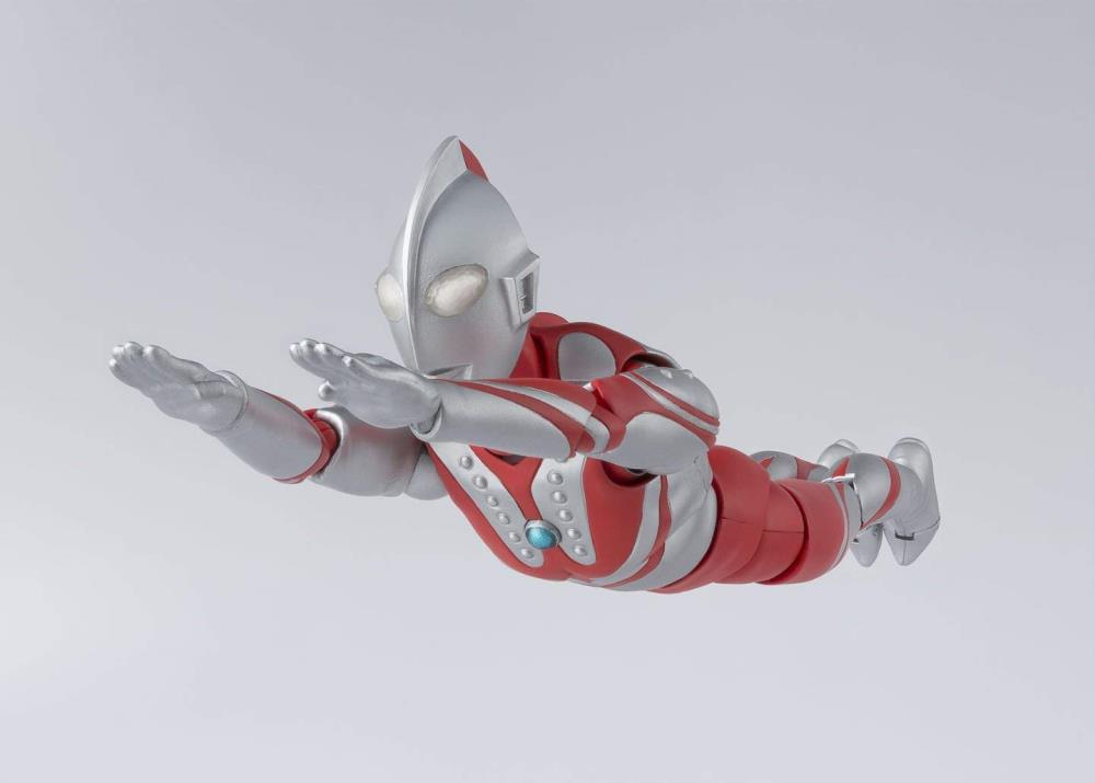 Ultraman S.H.Figuarts Zoffy (2nd Production Run) image 4