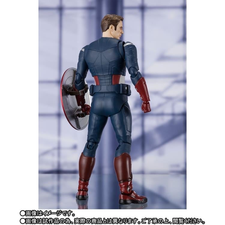 Avengers: Endgame S.H.Figuarts Captain America (Cap Vs. Cap) image 4