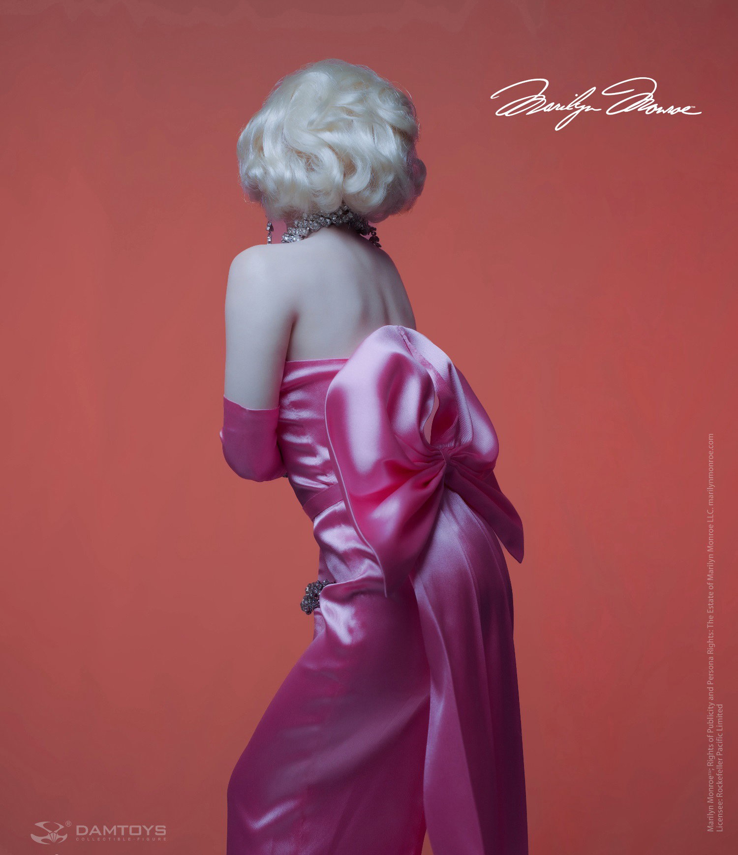 Marilyn Monroe 1/3 scale hyper-realistic statue image 9