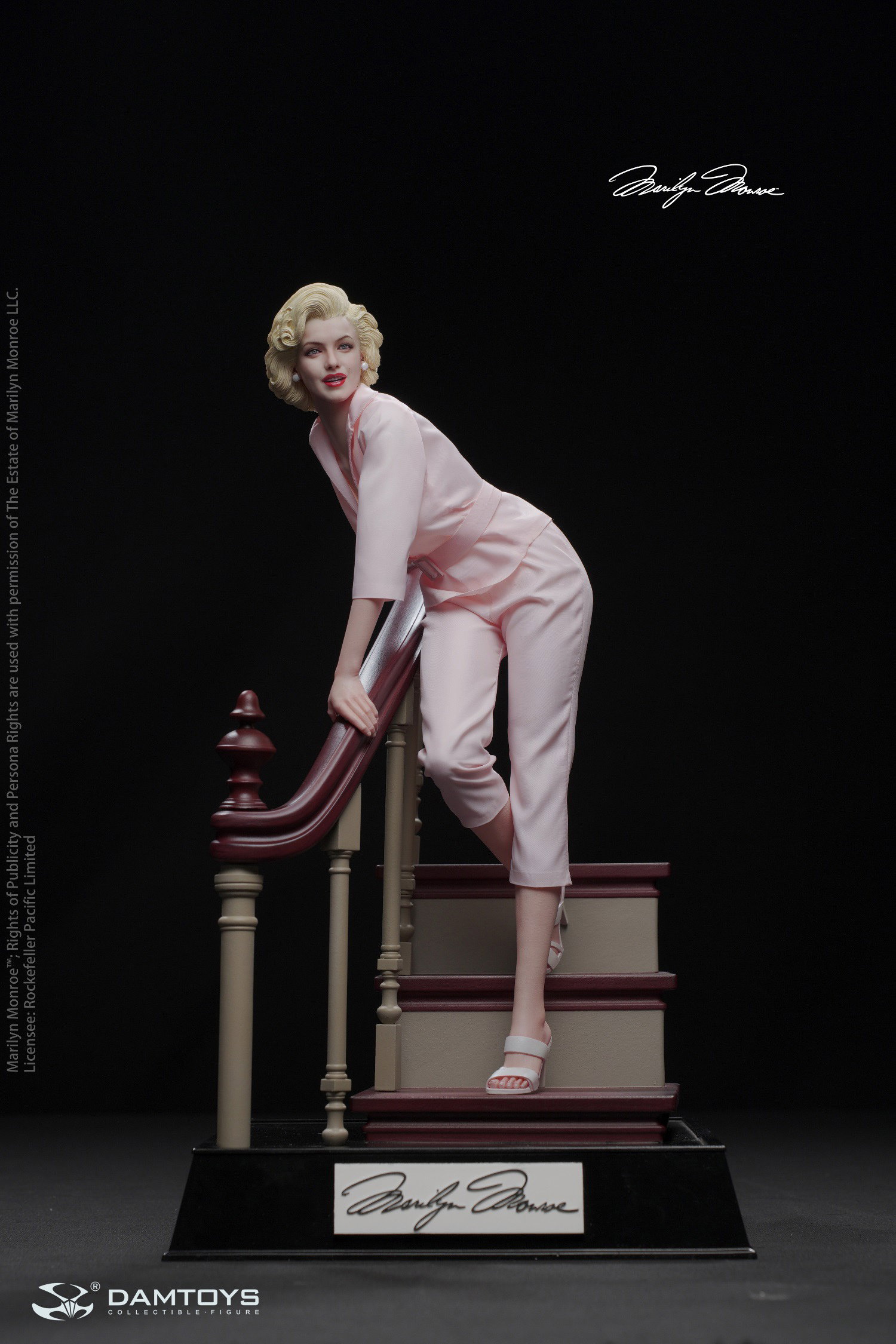 The Seven Year Itch - Marilyn Monroe Statue image 6