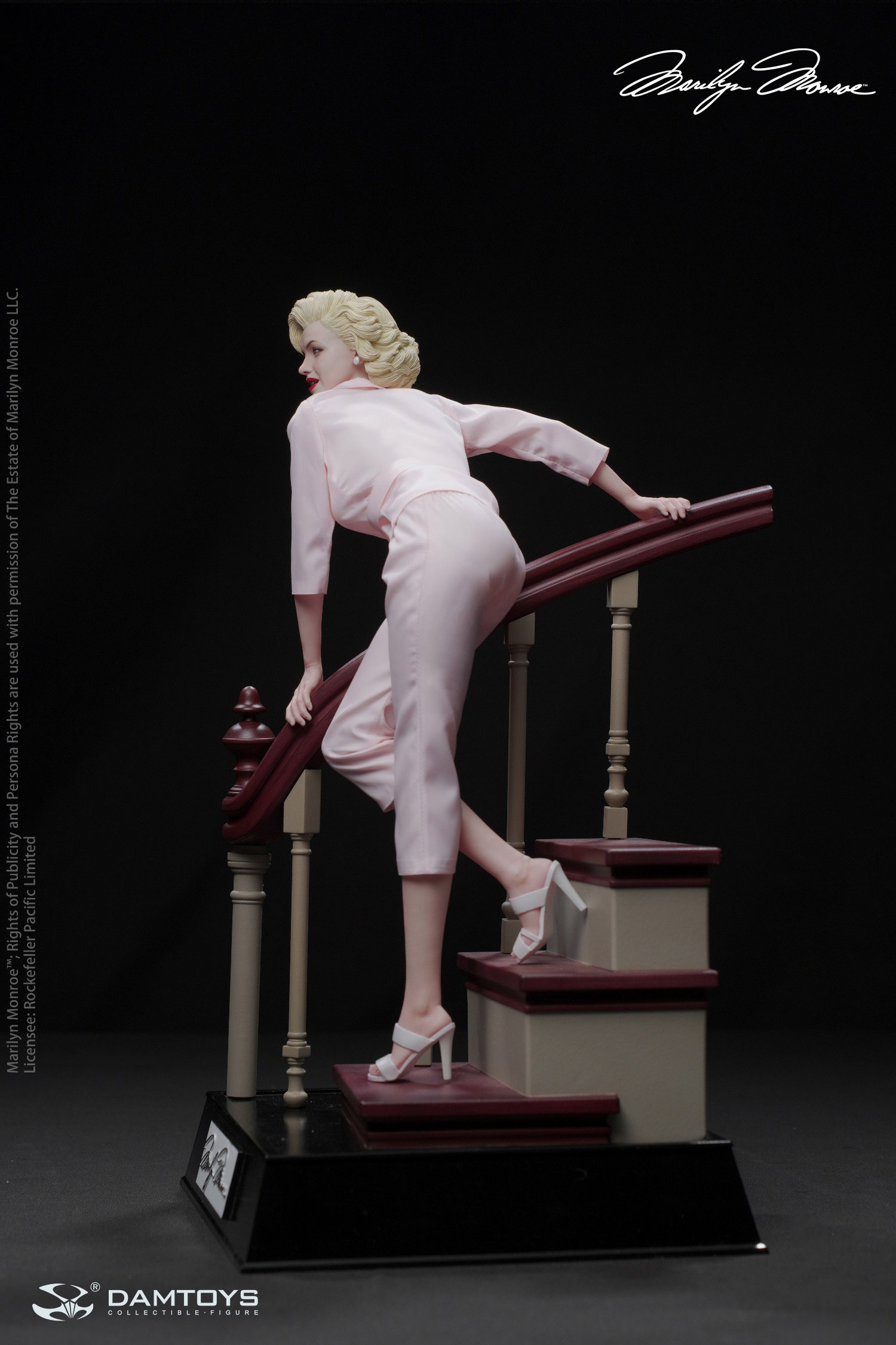 The Seven Year Itch - Marilyn Monroe Statue image 8