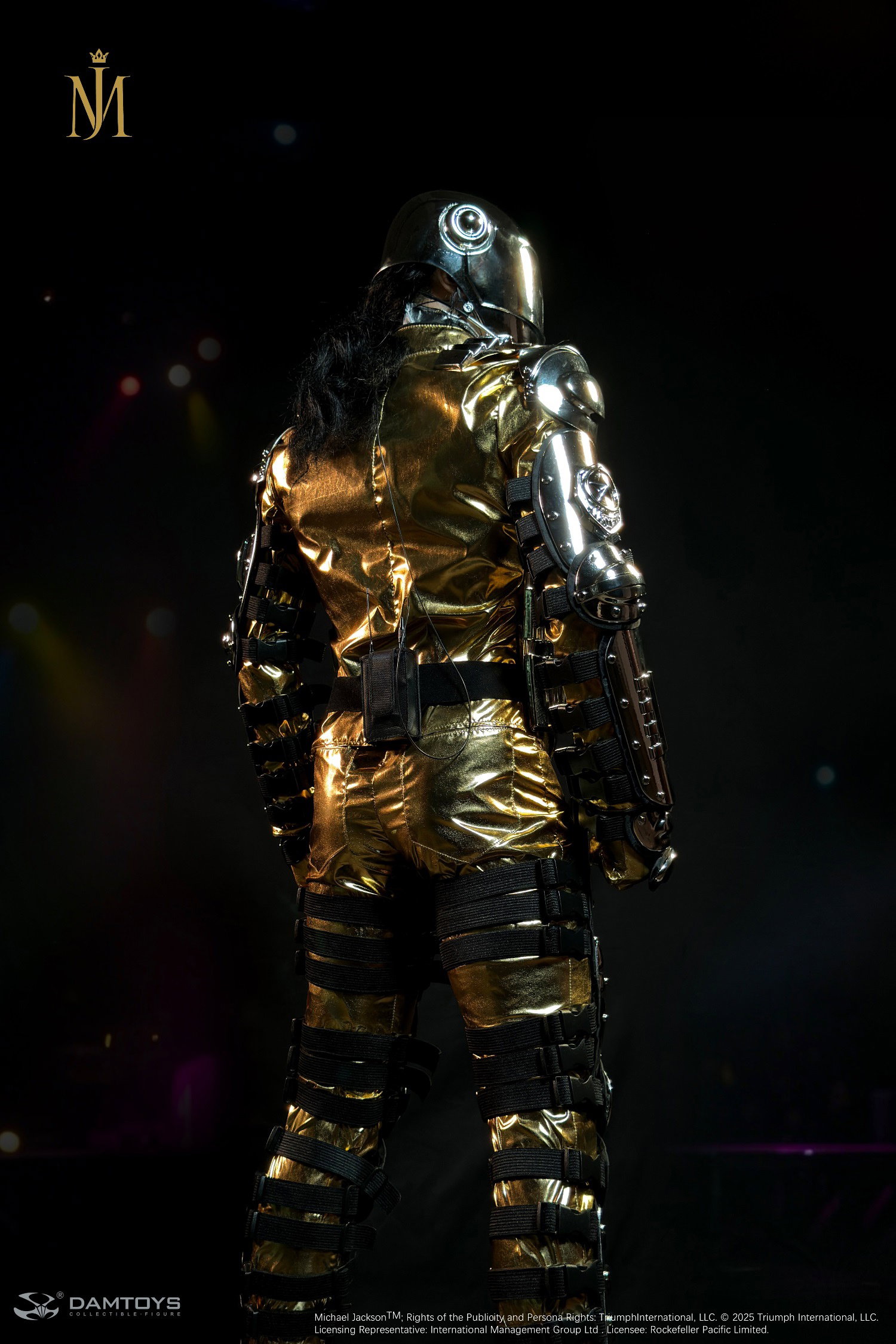Gold Space Suit Armor Deluxe Version image 10