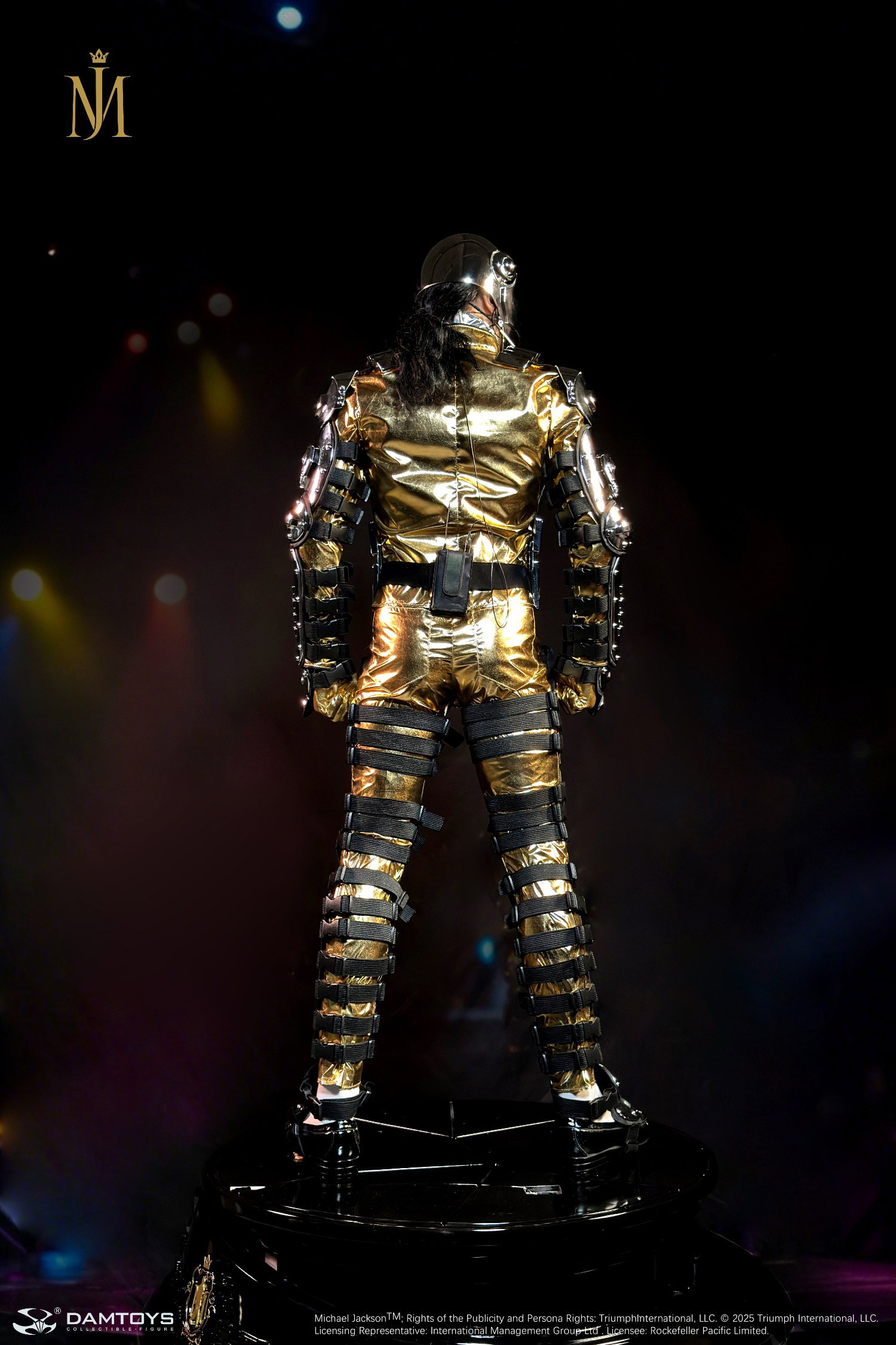 Gold Space Suit Armor Deluxe Version image 8