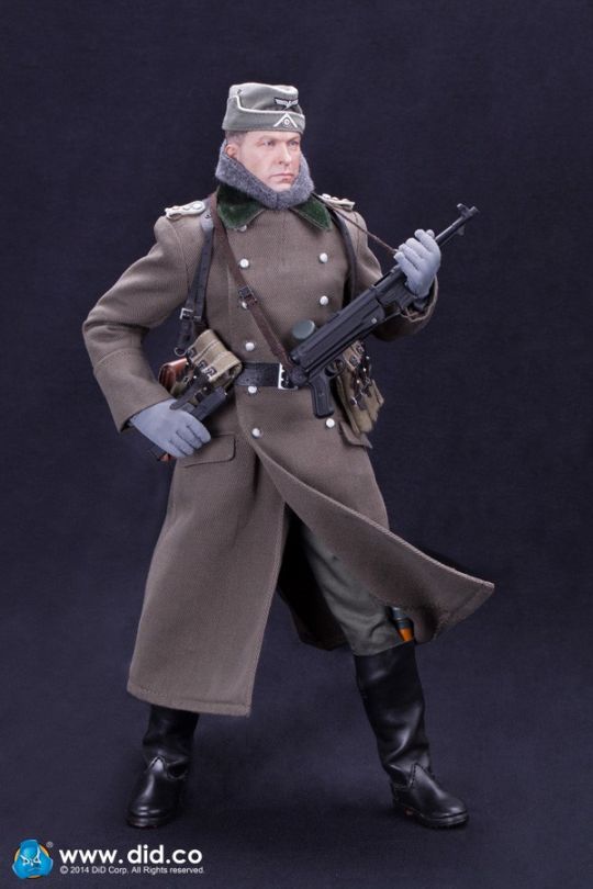 WH Infantry Captain Thomas image 3