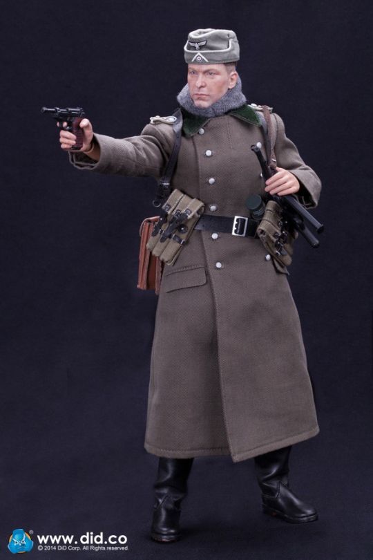 WH Infantry Captain Thomas image 5