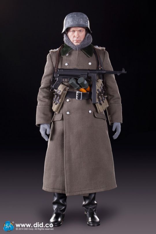 WH Infantry Captain Thomas image 7