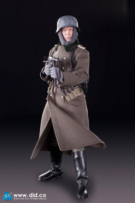 WH Infantry Captain Thomas image 9