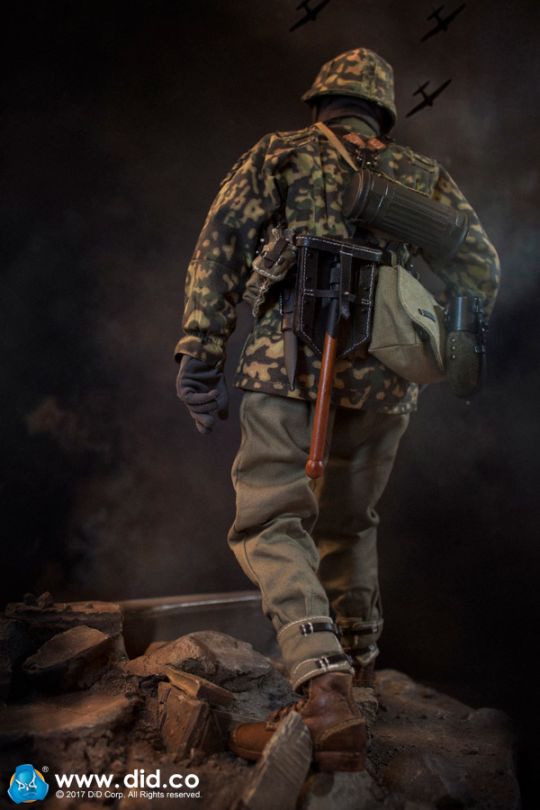 SS-Panzer-Division MG34 Gunner - Baldric image 6