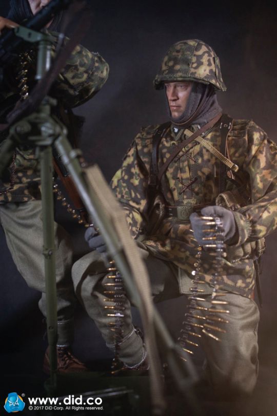 SS-Panzer-Division MG34 Gunner - Baldric image 7