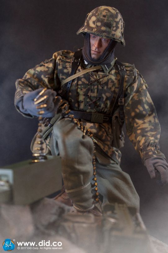 SS-Panzer-Division MG34 Gunner - Baldric image 8