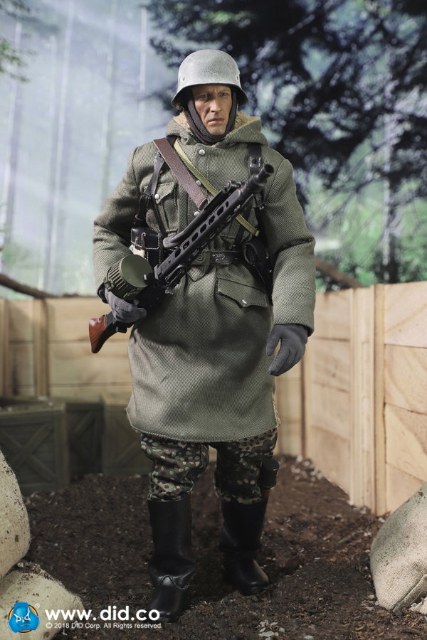 SS-Panzer-Division Das Reich MG42 Gunner - Dustin image 4