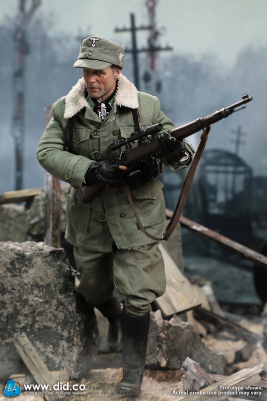 WWII German Battle Of Stalingrad 1942 - Major Erwin König (10th Anniversary
Edition) image 7