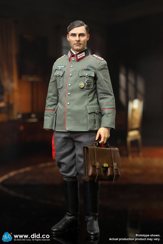 WWII German Operation Valkyrie - Oberst I.G. Claus Von Stauffenberg image 3