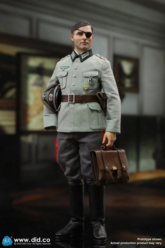 WWII German Operation Valkyrie - Oberst I.G. Claus Von Stauffenberg image 5