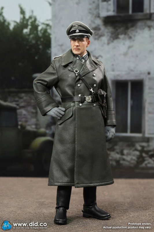 WWII German Officer - Amon Göth image 1