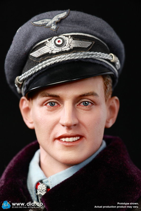WWII German Luftwaffe Ace Pilot - Erich Hartmann image 9